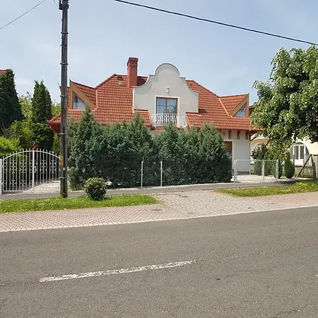 Varga Apartment Vonyarcvashegy